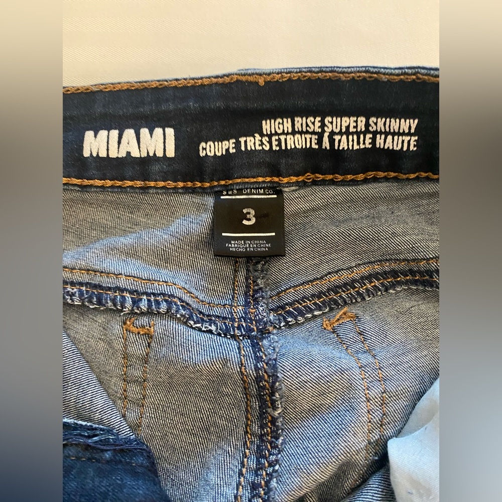 MIAMI…WOMENS Distressed Blue Jeans - Picture 4 of 16